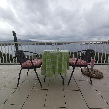 Apartment Tinka + Лумбарда Екстер'єр фото